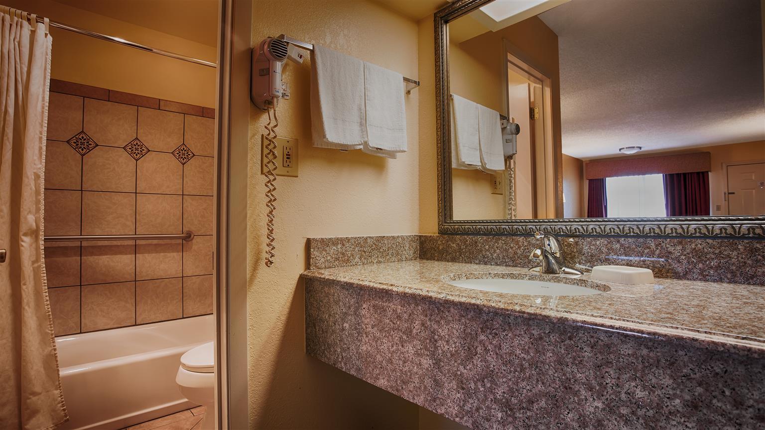 Best Western Coleman Inn Εξωτερικό φωτογραφία